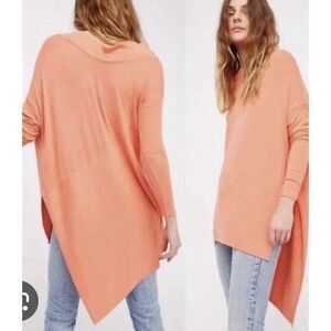 WE THE FREE by Free People Women’s Coral Long Sleeve Grapevine Asymmetrical Tuni